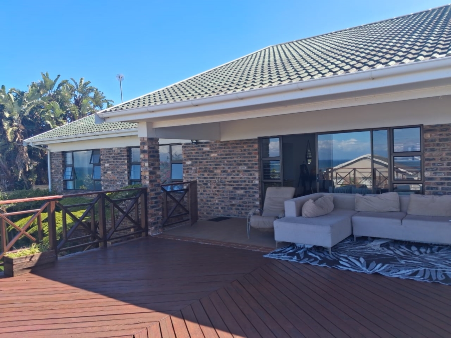 To Let 3 Bedroom Property for Rent in Winterstrand Eastern Cape